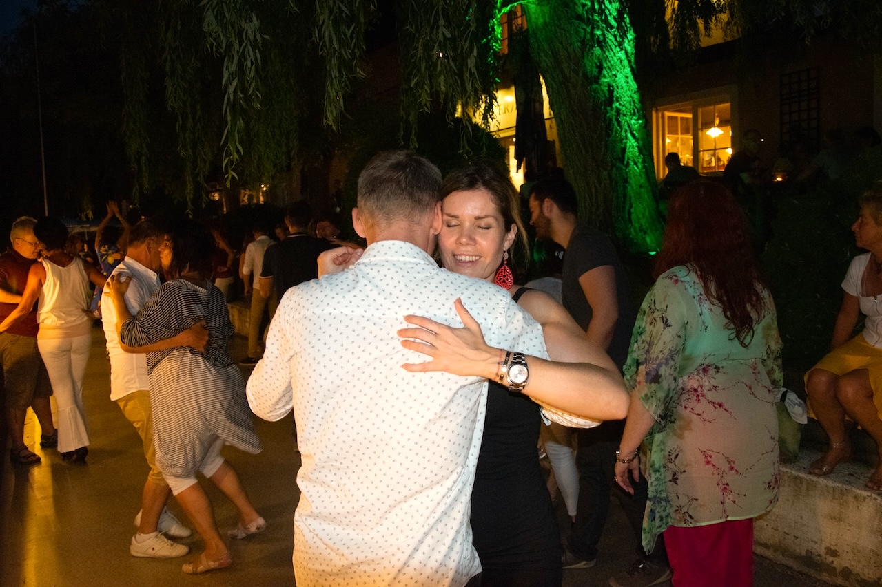 Salsa-Abend im NeuerWirt an der Alten Donau